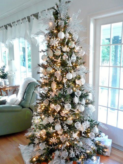 White And Silver Christmas Tree Home Design Ideas, Pictures, Remod