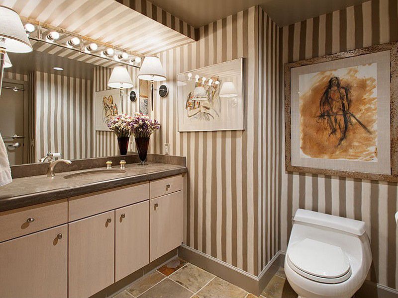 Grey-beige Stylish Bathroom
