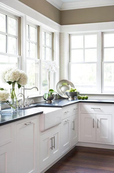 Classic White Kitchen Design