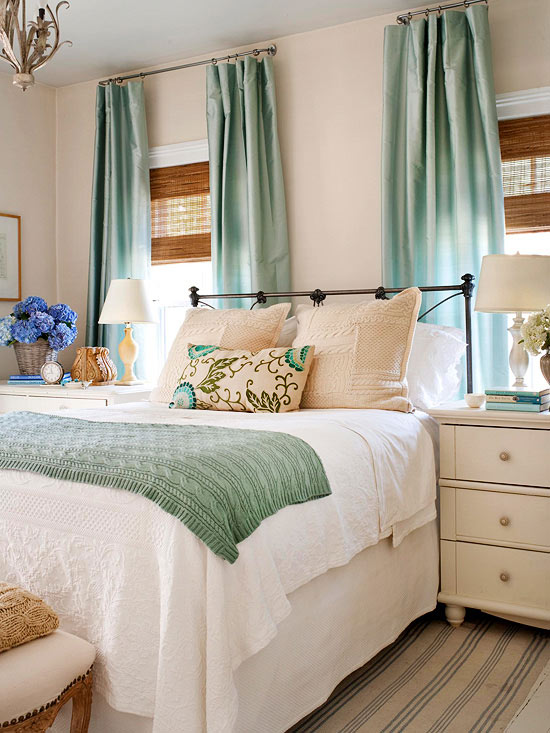 pretty green and white bedroom