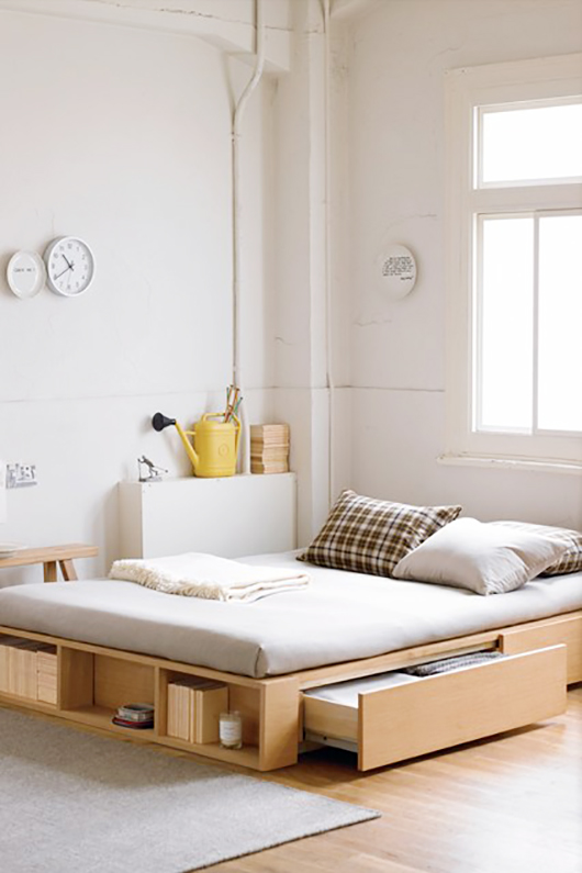 10 Stylish space saving ideas for the small bedroom