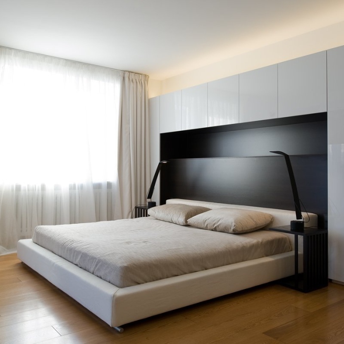 Contemporary bedroom interior idea