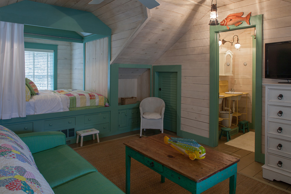 Kids room with whitewashed walls 